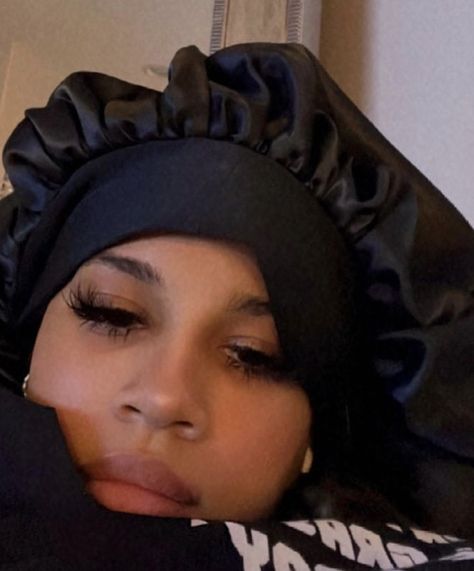 Bonnets Aesthetic, Aesthetic Bonnet, Ayanna Core, Bonnet Pics, Bonnets Black Women, Bonnet Black Women, Cute Bonnets For Black Women, Bonnet Aesthetic, Bonnet Baddie