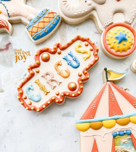 Circus Decorated Cookies, Circus Themed Cookies, Circus Cookies Decorated, Carnival Cookies, Circus 1st Birthdays, Circus Cookies, Joy Cookies, Sugar Cookie Cakes