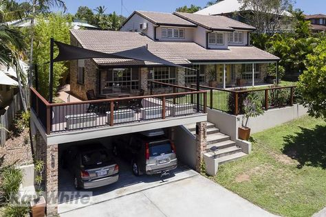 74 Banbury Street, Carina, QLD 4152 for Sale | view.com.au Deck Staircase, Deck House, Under Deck, Painting Architecture, Slope House, Garage Roof, Deck Backyard, Architecture Set, Building A Porch