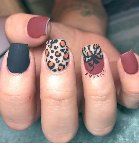 Nails Pumpkin, Rodeo Nails, Cheetah Nail Designs, Cheetah Print Nails, Western Nails, Country Nails, Cheetah Nails, Fall Gel Nails, Leopard Print Nails