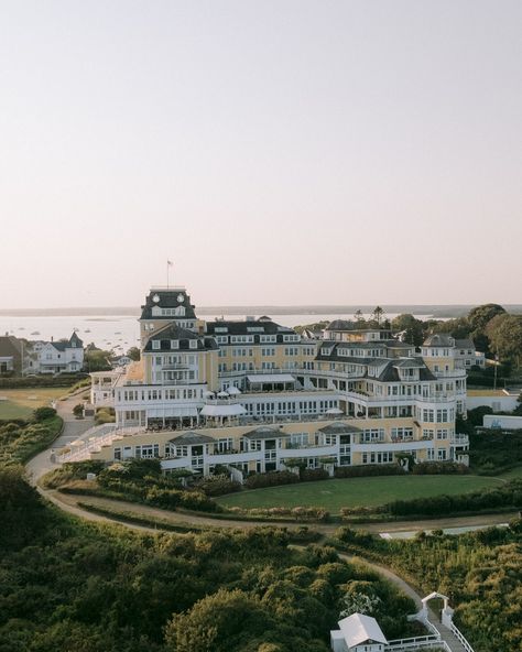 Marlana & Andrew’s 9.14.24 wedding at Ocean House and Watch Hill Chapel. Always wonderful to photograph here in my home state of Rhode Island and always a pleasure to work with Ali of @eventlightenment . . #oceanhouseri #oceanhouseweddings #oceanhousewedding #rhodeislandwedding #watchhillwedding Rhode Island Wedding Venues, Rhode Island Wedding, Ocean House, Wedding People, Island Wedding, Iphone Background Wallpaper, Background Wallpaper, Rhode Island, Iphone Background