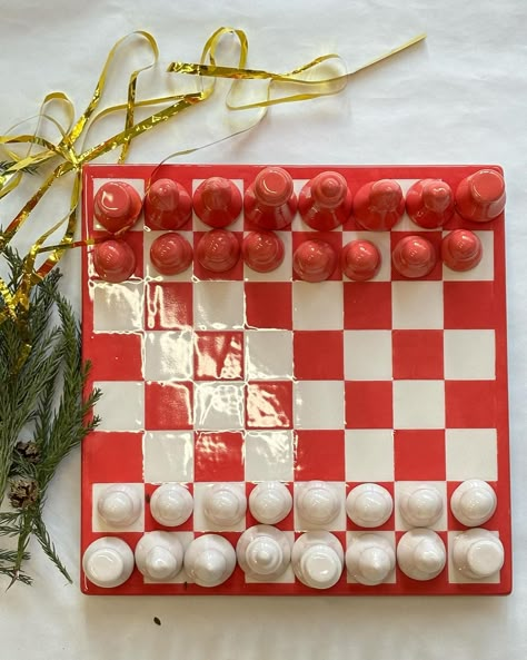 Air Dry Clay Chess Set, Christmas Chateau, Ceramic Games, Chess Aesthetic, Diy Chess Set, Homemade Clay, Custom Ceramic, Air Dry Clay Projects, Set Ideas