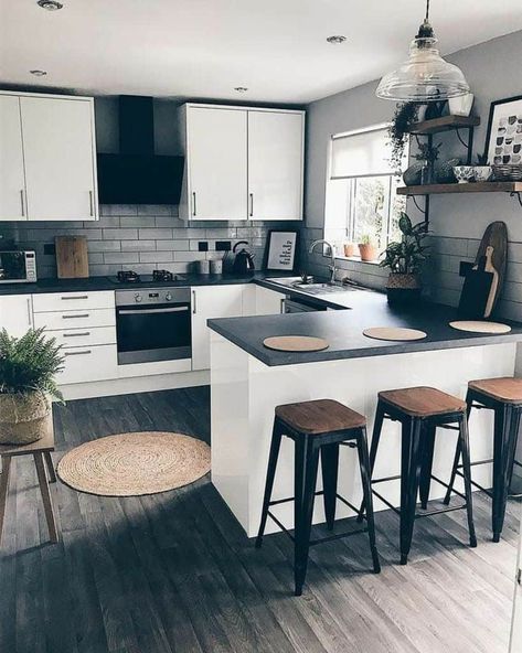 Model Dapur, Серая Кухня, Galley Kitchen Remodel, Kabinet Dapur, Hus Inspiration, Kitchen Room Design, Kitchen Inspiration Design, Kitchen Trends, Counter Tops