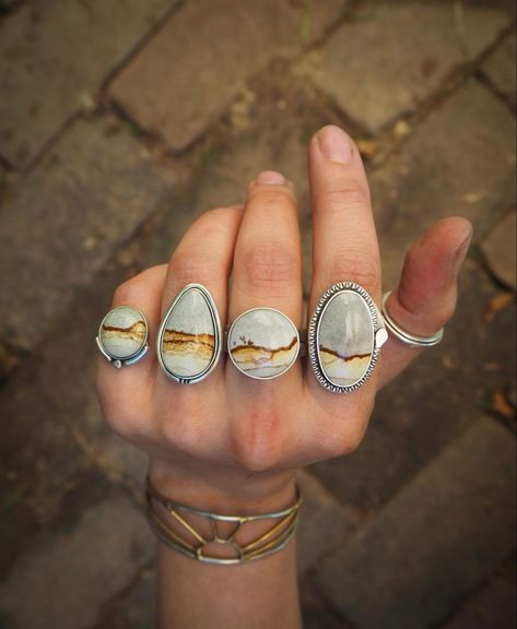 Silversmithing Jewelry Rings, Crunchy Cowgirl, Metal Jewelry Handmade, Silversmith Rings, Silversmithing Jewelry, Silversmith Jewellery, Silver Jewelry Diy, Handmade Silver Jewellery, Metal Smithing