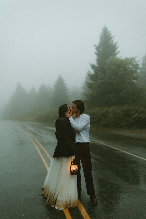 Adventure Elopement Photos | Adventure Elopement Photographer | Cassidy and Seth’s rainy elopement session was absolutely magical! Find adventure elopement locations, rainy elopement photography, mountain elopement photos, intimate elopement pictures, and elopement ideas. Visit thistlewoodphoto.com to book your North Carolina elopement photographer. Rainy Wedding Ideas, Rainy Day Photos, Mountain Photoshoot, Outdoorsy Couple, Carolina Mountains, Mountain Pictures, Intimate Wedding Photography, Rainy Wedding, Intimate Photos