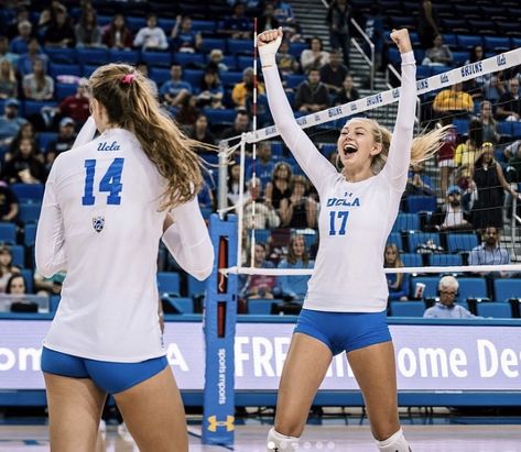 Ucla Volleyball Aesthetic, Volleyball Besties, Ucla Volleyball, Jamie Robbins, Athlete Aesthetic, Volleyball Uniform, Volleyball Teams, College Volleyball, Softball Senior Pictures