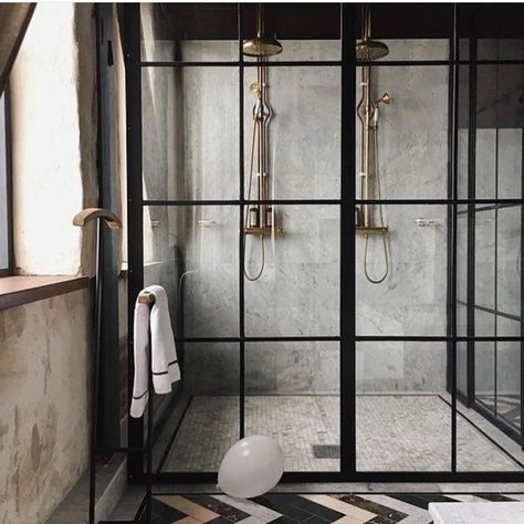 Pamela Moell Stiltje on Instagram: “Marble and  herringbone . Perfect combination for a classy cool bathroom. Found  @greenandmustard . . . . . . . . .…” Double Shower Heads, Interior Industrial, Double Shower, Industrial Bathroom, House Bathroom, Sims 4 Cc, Beautiful Bathrooms, Amazing Bathrooms, Shower Doors