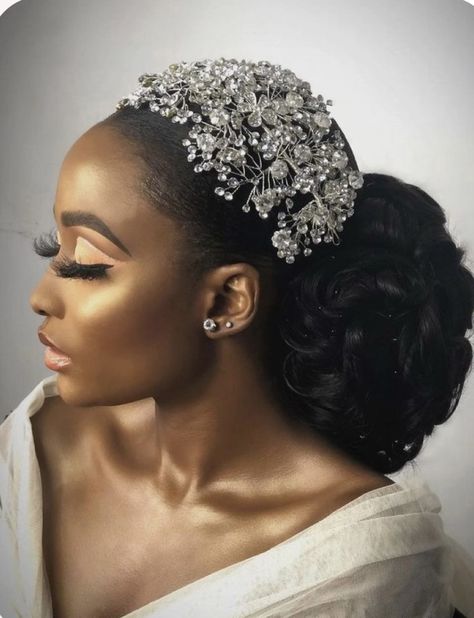 Accessories For Short Hair, Natural Hair Videos, Classy Bun, Bridal Hair Brooch, Natural Hair Videos Tutorials, Wedding Hairstyles And Makeup, Black Wedding Hairstyles, Hair 2022, Natural Hair Short Cuts