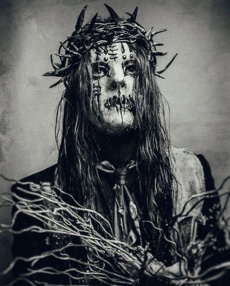 Joey Jordison Tattoo, Joey Jordison Mask, Slipknot Joey Jordison, Tattoo Mask, Joey Jordison, Music Photographer, Mask Tattoo, Music Pics, Band Memes