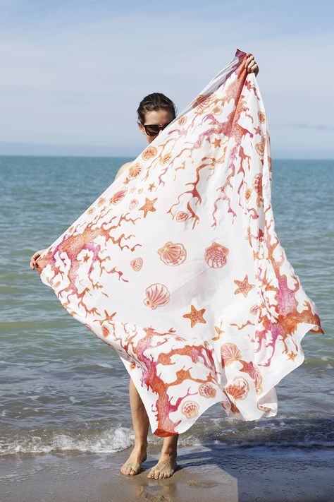 Sarong Photoshoot, Ss25 Prints, Scarf Fashion Photography, Tulip Photography, Silk Sarong, Print Scarf Design, Fashion Terminology, Handpainted Silk Scarves, Beach Pareo