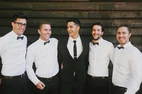 groom and groomsmen in classic black and white Mens White Tuxedo, White Tuxedo Wedding, Masculine Wedding, Tuxedo White, White Tux, Groom Wedding Attire, Beautiful Outdoor Wedding, Bridal Party Attire, Wedding Tuxedo