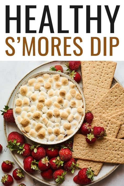 Healthy Smores, Campfire Dessert, Healthy Marshmallows, Smores Dip, Campfire Desserts, Healthy Sweet Snacks, Sweet Dips, Creative Desserts, Oatmeal Recipes