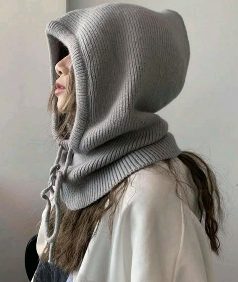 Winter Hat Aesthetic, Women's Balaclava, Knit Balaclava, Winter Portraits, Knitted Balaclava, Lazy Style, Hat And Scarf, Hooded Scarf, Stylish Work Outfits