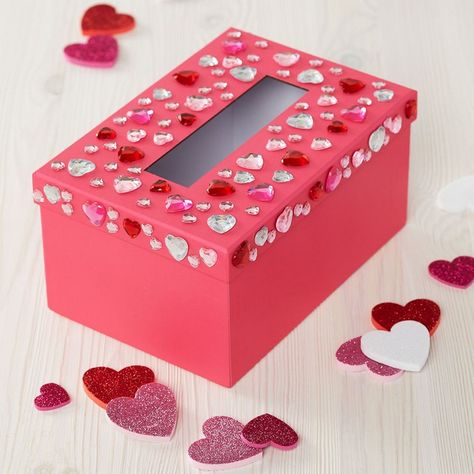 10+ Creative Valentine Boxes - Moms On The Clock Girls Valentines Boxes, Diy Valentines Box, Valentine Boxes For School, Kids Valentine Boxes, Valentine Card Box, Valentine Mailbox, Valentinstag Party, Valentines Gift Box, Valentine Day Boxes