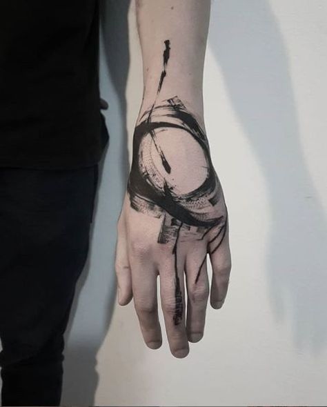 Brush Tattoo, Abstract Tattoo Designs, Hand And Finger Tattoos, Tatuaje A Color, Trash Polka, Hand Tattoos For Guys, Spine Tattoos, Black Ink Tattoos, Art Tattoos