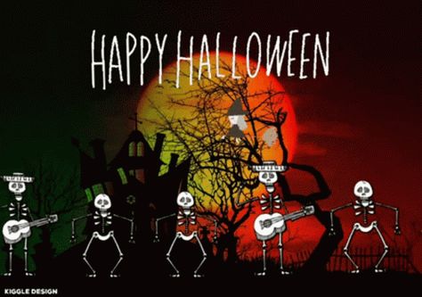 Happy Halloween Gif, Good Morning Wishes Friends, Halloween Animated, Good Night Cat, Happy Halloween Pictures, Nightmare Before Christmas Wallpaper, Halloween Is Coming, Halloween Gif, Halloween Party Diy