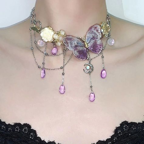 Purple Butterfly Flower Tassel Choker . . . #threefleas #threefleasjewelry #choker #fashioninspo #uniquestyle #alternativefashion #butterflyjewelry Butterfly Choker, Alternative Style, Butterfly Flower, Butterfly Jewelry, Purple Butterfly, Butterfly Flowers, Alternative Fashion, Cute Stuff, Choker