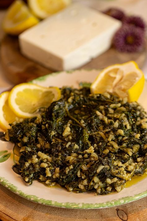 Spanakorizo: Greek Spinach & Rice - Dimitras Dishes Spanakorizo Greek Rice, Spinach And Rice, Dimitras Dishes, Greek Rice, Greek Spinach, Mediterranean Cooking, Greek Dinners, Spinach Rice, Food Meals