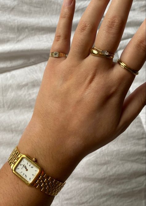 Small Braclet Watch, Small Gold Watch Women, Small Dainty Gold Watch, Minimalist Gold Watch Accessories, Square Gold Watch, Gold Minimalist Watch Accessories With Bracelet Strap, Bracelets With Watches Layering, Small Gold Watch, Small Dainty Watch