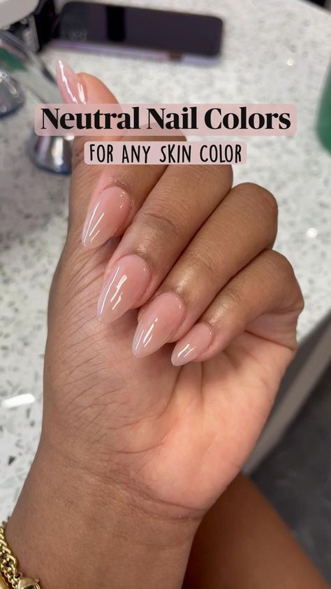 nails Natural Color Nails Black Women, Wedding Nails For Black Women, Classy Nails By Skin Tone Range, Clear Tan Nails, Natural Nail Colors Acrylic, Natural Nails By Skin Tone Range, Simple Nails By Skin Tone Range, Natural Set Nails, Nail Designs Tan Skin