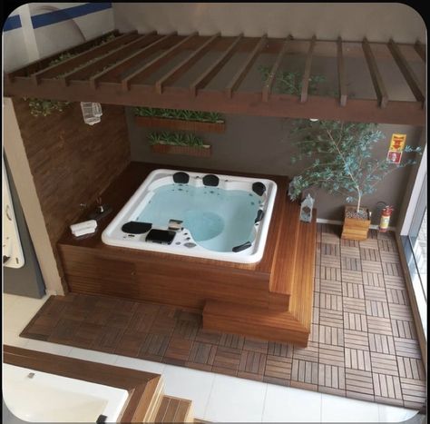 Jacussi Outdoor, Jacuzzi Outdoor Ideas, Deco Spa, Kleiner Pool Design, Hot Tub Landscaping, Deck Piscina, Home Spa Room, Jacuzzi Spas, Hot Tub Patio