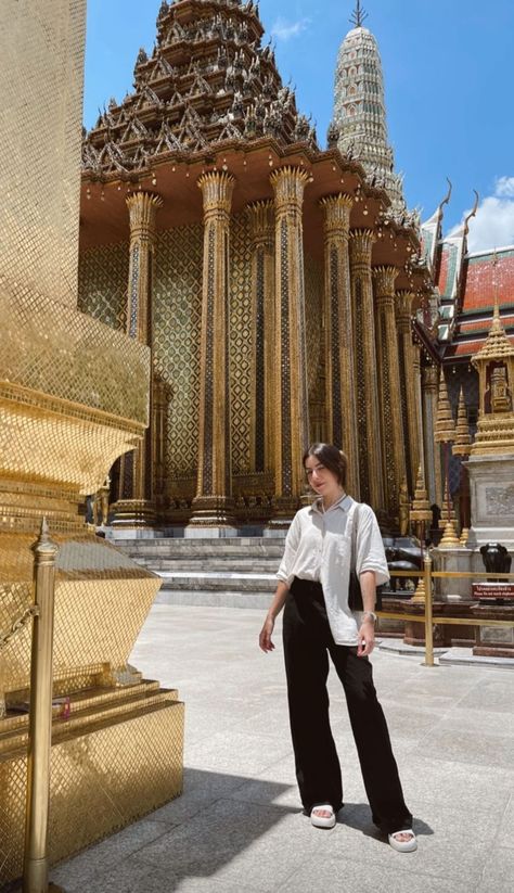 Thailand Temple Outfit, Bangkok Ootd, Temple Outfit, Bangkok Outfit, Thailand Temple, Thailand Outfit, K Photo, Travel Ootd, Inspo Looks