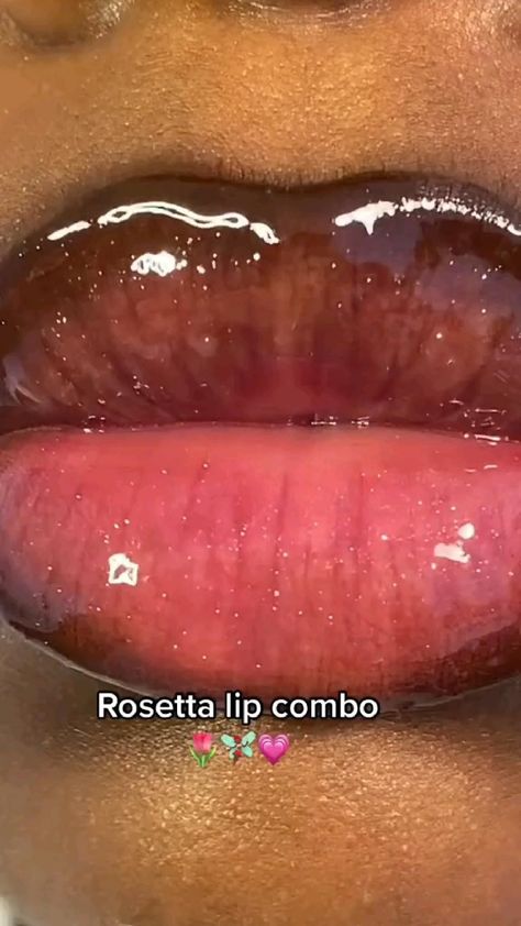 4 ombre lip color combinations to try this fall, from a subtle pink to a bold Ombre Lip, Glossy Lips Makeup, Makeup For Black Skin, Lip Makeup Tutorial, Brown Skin Makeup, Makeup Artist Tips, Makeup Help, Lip Combo, Face Makeup Tips