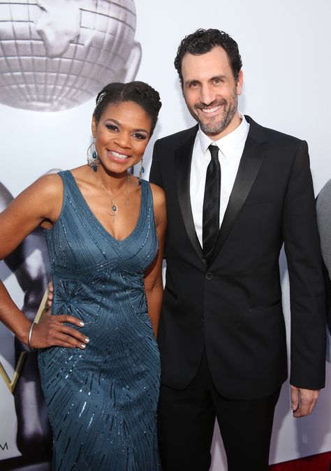 Kimberly Elise & James LaRosa ❤ Gorgeous interracial couple on the red carpet #love #wmbw #bwwm #swirl #lovingday #relationshipgoals Interracial Families, Supermodel Iman, Kimberly Elise, Biracial Couples, Secretly Married, Interracial Family, Black Woman White Man, Swirl Couples, Bwwm Couples