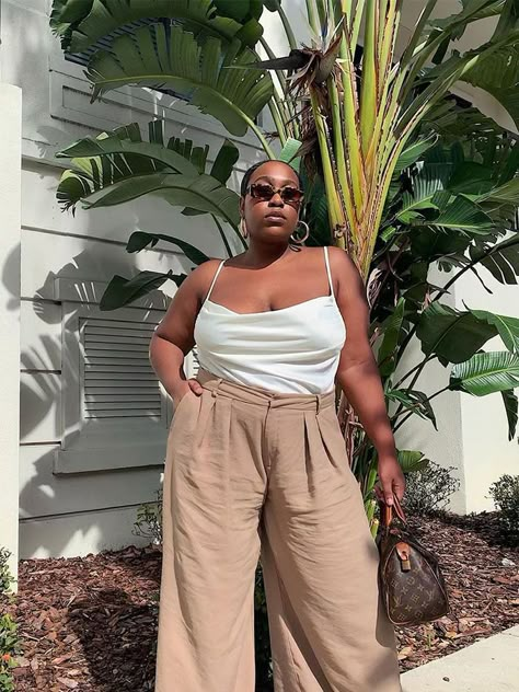 Plus Size Neutral Outfit Summer, Plus Size Outfits Aesthetic, Curves Outfit, Spring Outfits Plus Size, Plus Outfits, Plus Size Aesthetic Outfits, Plus Size Spring Outfits, Simple Spring Outfits, Easy Outfits