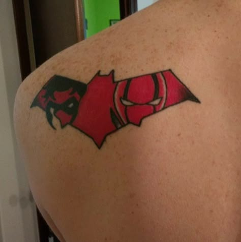 Bat Family Tattoo, Batfamily Tattoo Ideas, Jason Todd Tattoo, Batfamily Tattoo, Red Hood Widget, Jason Todd Tattoo Ideas, Jason Todd Symbol, Red Hood Tattoo Ideas, Red Hood Tattoo