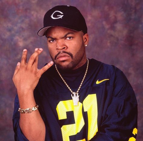 Ice Cube 90s, Rappers Pfp, Ice Cube Rapper, 90s Rap Aesthetic, 90s Rappers Aesthetic, Cube World, 90s Rappers, Hip Hop 90s, Hip Hop World