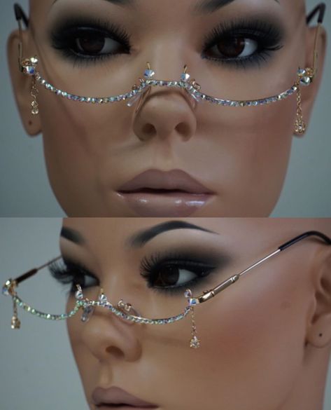 @billieholiblaze Stylish Glasses For Women, Dark Beauty Fashion, Chain Ring Gold, Face Jewellery, Puppy Chow, Fashion Eye Glasses, Stylish Glasses, Fashion Eyeglasses, Fantasy Jewelry