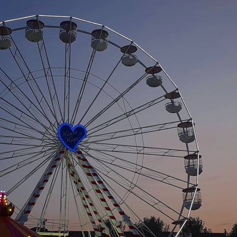 Ferry Wheel Aesthetic, Sunset Ferris Wheel, Bristol Aesthetic, Augustus Everett, Trilogy Aesthetic, Everybody Hurts, Aesthetic Cover, Beach Read, Bristol England