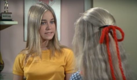 The Brady Bunch: Behind The Scenes Facts That Explain A Lot About America's Most Popular TV Family - CINEMABLEND Marsha Brady, Maureen Mccormick, Brady Bunch, The Brady Bunch, First Looks, Curvy Shorts, Christina Ricci, Top Celebrities, Tv Movies