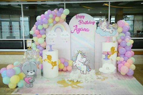 Unicorn Birthday Backdrop, Unicorn Backdrop, Backdrop Birthday, 1st Birthday Decorations, Baby Unicorn, Happy Birth, Girl First Birthday, Birthday Backdrop, Baby First Birthday