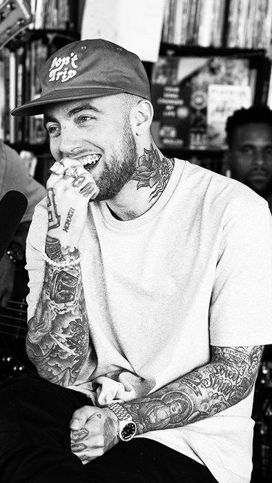 Mac Miller Quotes, Smile Poster, Mac Miller Tattoos, Ariana Grande Facts, Sam And Cat, Jessie J, Rap Aesthetic, Celebrities Humor, Leg Sleeves