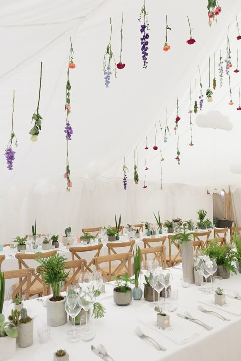 Hanging Light Wedding Decor, Hanging Florals Wedding Tent, Flowers Hanging Over Table, Wedding Light Installation, Wedding Flower Hanging, Hanging Flower Stems, Hanging Flower Table Decor, Hanging Flowers Wedding Decor, Tent Flower Decorations