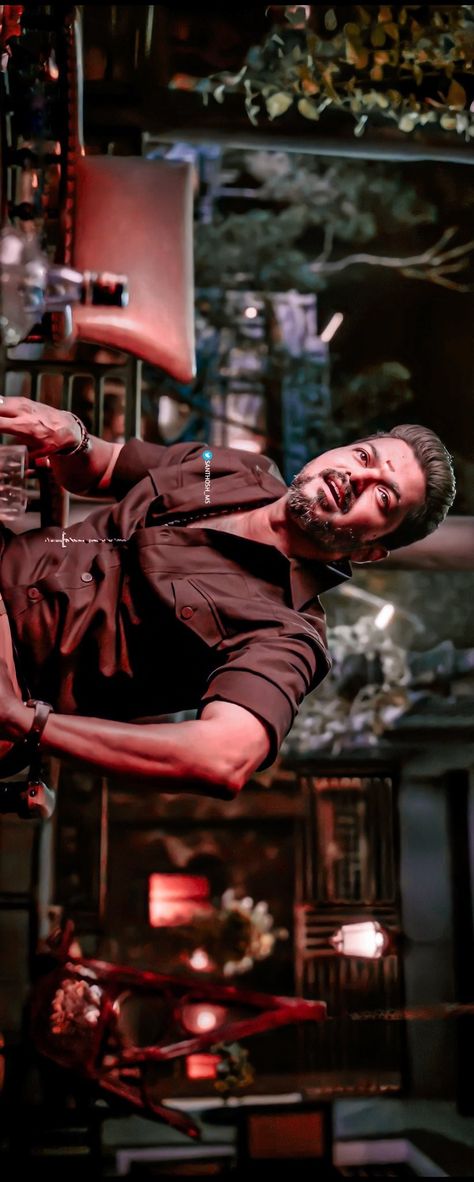 Bigil Vijay Wallpaper, Bigil Vijay, Horror Wallpapers, Vijay Photos, Horror Wallpapers Hd, Actors Illustration, Vijay Thalapathy, Uhd Wallpaper, Posters Minimalist