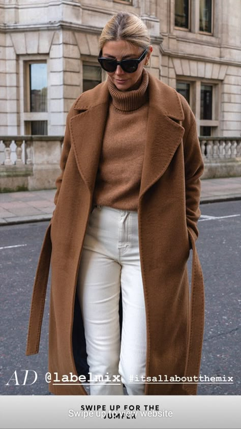 Caramel Coat Outfit Winter, Camel Coat Winter Outfit, Caramel Jacket Outfit, Cosy Outfits Winter, Brown Coat Outfit Winter Classy, Camel Long Coat Outfit, Orange Coat Outfit Winter, Caramel Pants Outfit, Brown Coat Outfits