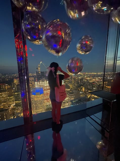 new york city
aesthetic
faceless pictures
faceless
hair bow
lights Summit One Vanderbilt, One Vanderbilt, Nyc Pics, Nyc Lifestyle, House Of Balloons, New York Pictures, Nyc Girl, Nyc Aesthetic, Its Me