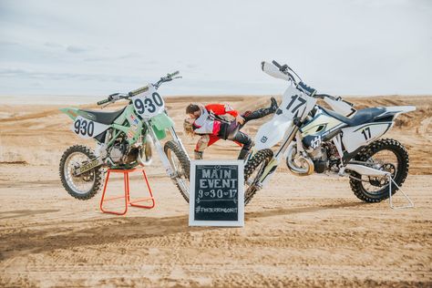 Angela and Todd Colorado Engagement Session — Villani Photos Dirtbike Wedding Ideas, Dirtbike Engagement Photos, Dirt Bike Wedding Photos, Dirtbike Wedding Photos, Dirt Bike Baby Announcement, Dirt Bike Engagement Pictures, Motocross Photoshoot, Motocross Wedding, Motocross Couple