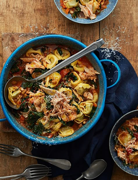 Tuscan Chicken Tortellini Soup, Tuscan Chicken Tortellini, Slow Cooker Recipes Uk, Batch Cooking Recipes, Sainsburys Recipes, Chicken Tortellini Soup, Chicken Tortellini, Tuscan Chicken, Tortellini Soup