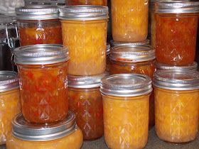 Habanero Jelly Recipe, Peach Habanero Jam, Habanero Jam, Peach Jalapeno Jam, Habanero Recipes, Habanero Jelly, Salsa Canning Recipes, Hot Pepper Recipes, Bacon Onion Jam