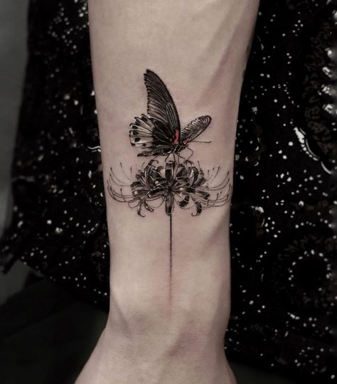 2,092 likes, 16 comments – L O U I E (@tattooist.louie) on Instagram: "🦋b u t t e r f l y🦋 . Butterfly and red spider lily . . . d o n e @blackboxink . @txttooing…" Spider Lily With Butterfly Tattoo, Red Spider Lily Tattoo Black, Spider And Butterfly Tattoo, Black Spider Lily Tattoo, Spider Lily Tattoo Black, Higanbana Tattoo, Spider Lily Tattoo Design, Spider Lily Tattoo, Red Spider Lily