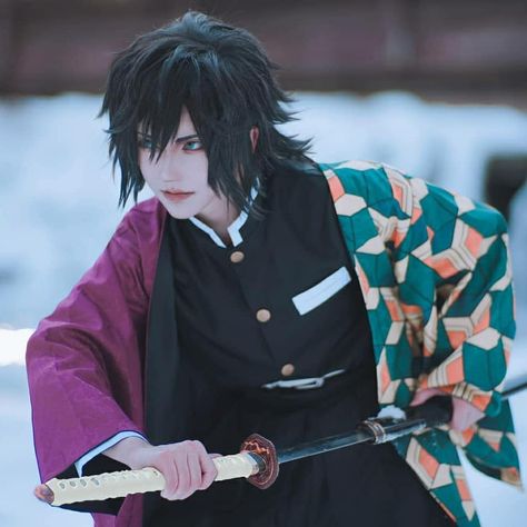 Demon Slayer Kimetsu no Yaiba 🗡 Giyuu Tomioka cosplayed by Hikarin ~.~ Giyu Cosplay, My Melody Wallpaper, Snk Cosplay, Halloween Costume Outfits, Cosplay Tips, Demon Slayer Kimetsu No Yaiba, Hero Wallpaper, Cosplay Characters, Anime Dress