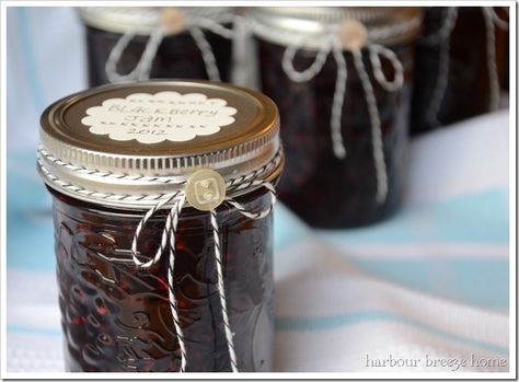 Decorating Jam Jar as Gifts Decorate Canning Jars For Gifts, Canning Jar Decorating Ideas, Decorate Jam Jars For Gifts, Jam Jar Decorations Ideas, Decorate Jars, Floating Candles Mason Jars, Jam Jar Crafts, Jar Decorating Ideas, Jam Jar Candles