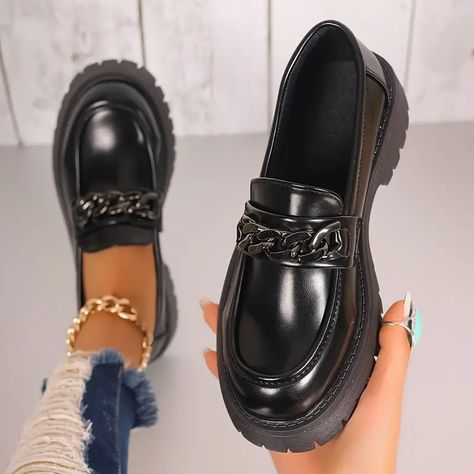 Women's Chian Decor Trendy Loafers Soft Sole Platform Slip - Temu School Uniform Style, Trendy Loafers, Black Platform Sneakers, 1920s Women, Uniform Style, Autumn Shoes Women, Women Wedges, Black Oxford Shoes, Zapatos Mary Jane