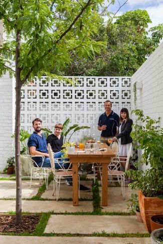 Cement Block House Exterior, Tiny Cinderblock House, Mexican Casitas Guest House, Hemp Block House, Midcentury Breeze Block, Breeze Block Wall, Breeze Blocks, Eco House, Courtyard Garden