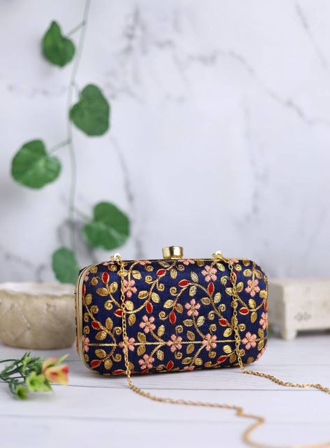 Fancy Clutch Purse, Fancy Clutch, Silk Clutch, Hand Bags For Women, Trendy Purses, Bridal Handbags, Floral Clutches, Embroidered Clutch, Floral Purse