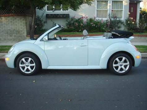 VW Beetle Convertible in Aquarius Blue - have the pleasure of owning one of these one day! Vw Beetle Custom, Vw Beetle Accessories, Punch Buggy, Aquarius Blue, Cafe Recipes, Vw Beetle Convertible, Volkswagen Beetle Convertible, Bug Car, Car Shopping